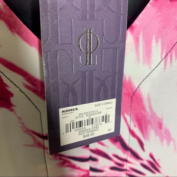 Jennifer Lopez XS or Small Top - BNWT! - Picture 3 of 4